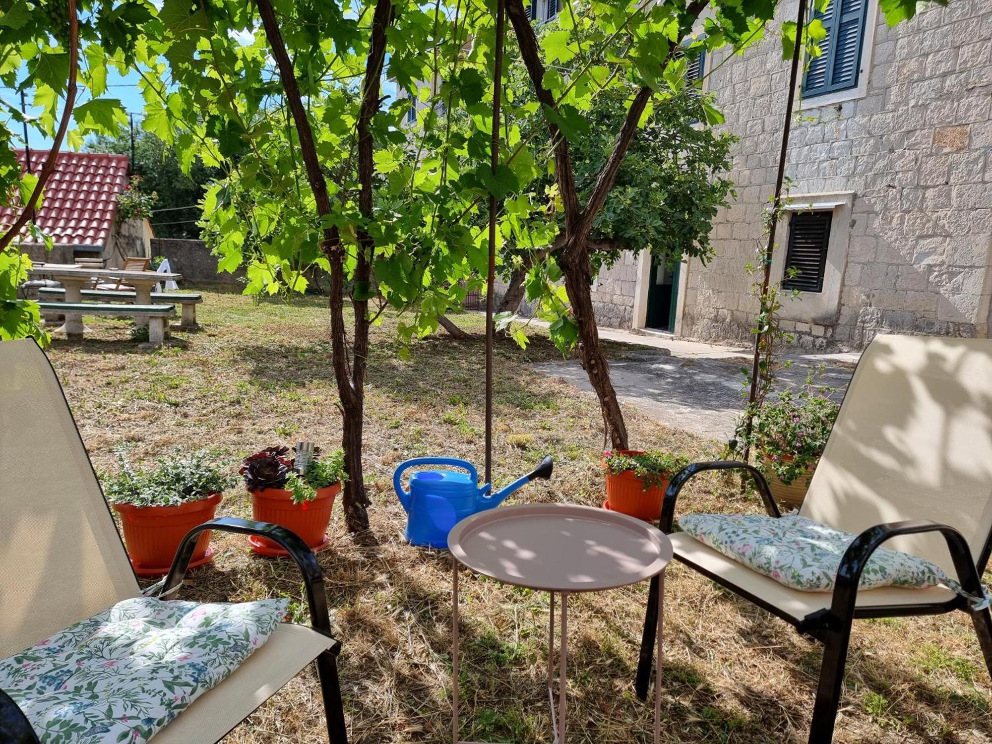 Enjoy Split, New In The Center With A Private Garden Split