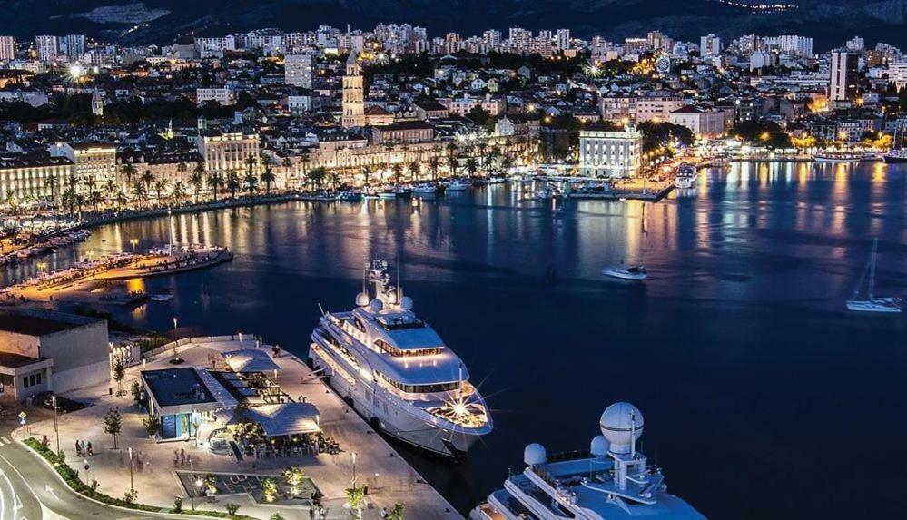 Appartement Enjoy Split, New In The Center With A Private Garden Split