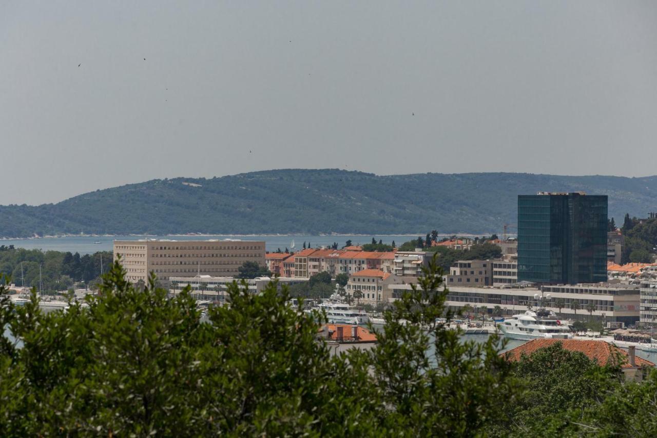 Enjoy Split, New In The Center With A Private Garden *